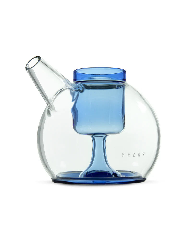 The Proxy Ripple glass attachment enhances filtration with its unique ripple design, providing smooth and enjoyable sessions.